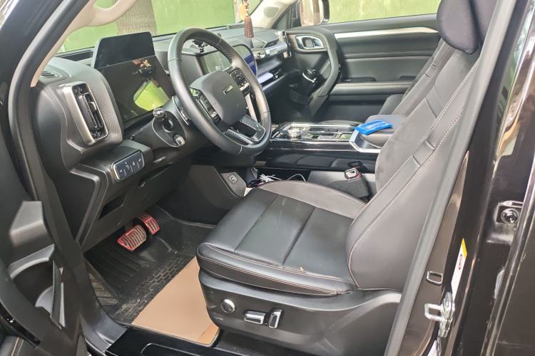 Used Haval DARGO 2021 Revised Version 2.0T DCT Four-Wheel Drive "Hao Tian Que" Edition Left Front Seat