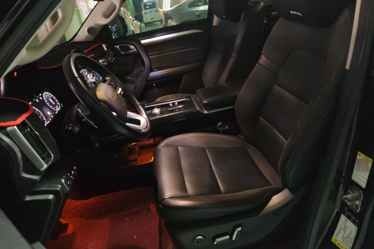 Used Haval DARGO 2021 2.0T DCT All-Wheel-Drive "Hao Tian Quan" Edition Left Front Seat