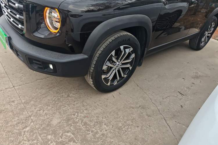 Used Haval DARGO 2021 1.5T DCT Two-Wheel Drive Border Collie - Wangcai Edition Left Front Wheel Hub