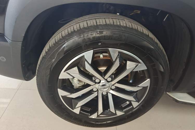 Used Haval DARGO 2021 1.5T DCT Two-Wheel Drive "Wangcai" Edition Left Front Wheel Hub