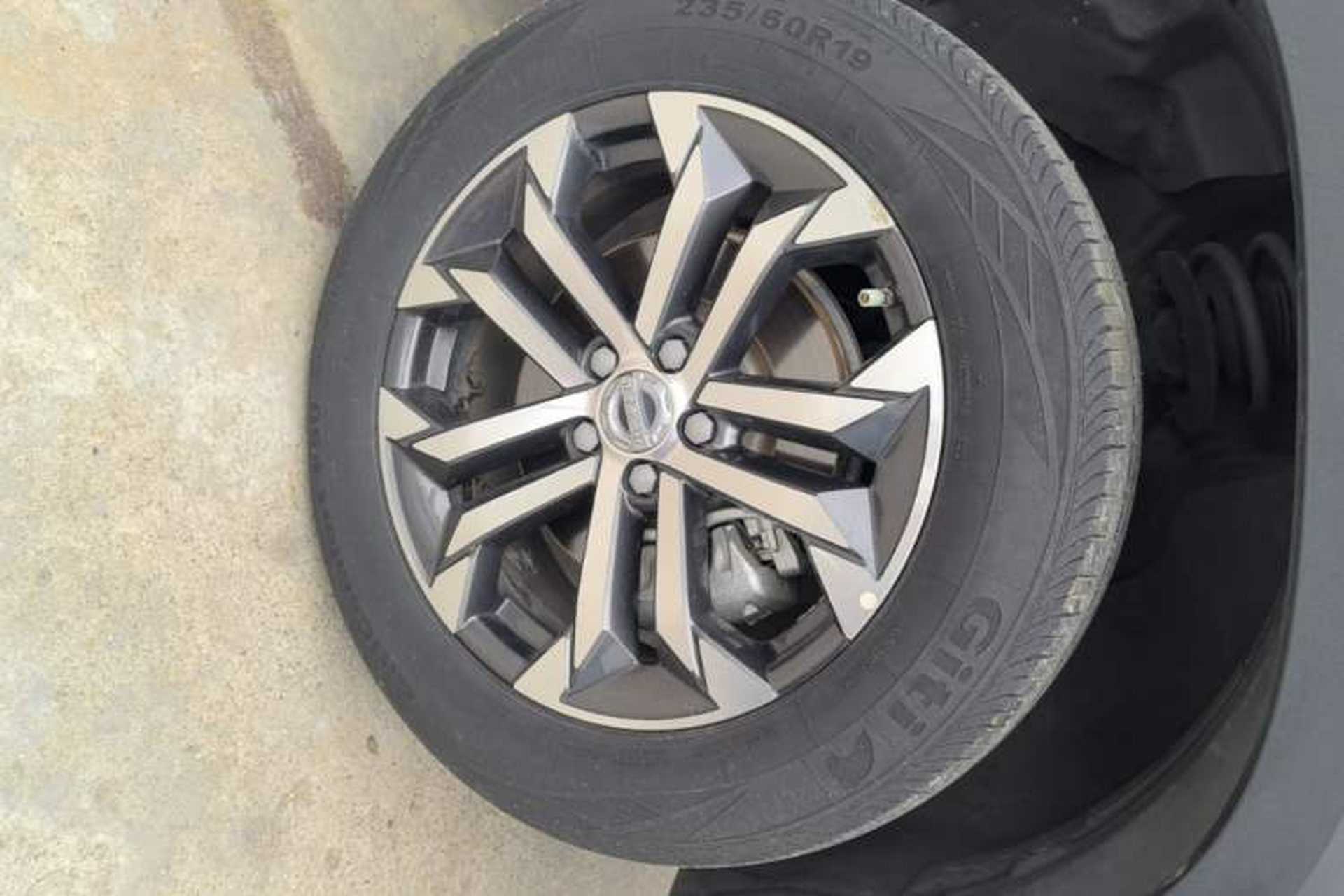 Used Haval DARGO 2021 1.5T DCT Two-Wheel Drive Border Collie - Wangcai Edition Left Front Wheel Hub