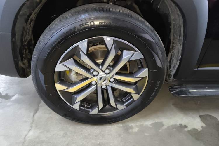 Used Haval DARGO 2021 1.5T DCT Two-Wheel Drive Border Collie Edition Left Front Wheel Hub