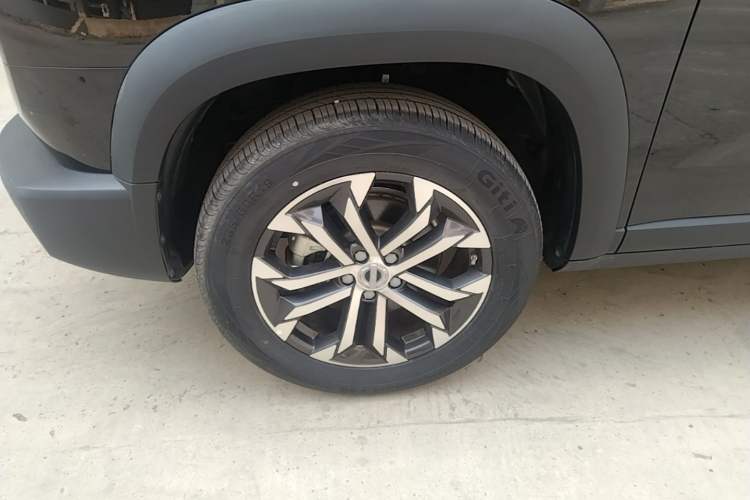 Used Haval DARGO 2021 1.5T DCT Two-Wheel Drive Border Collie - Wangcai Edition Left Front Wheel Hub