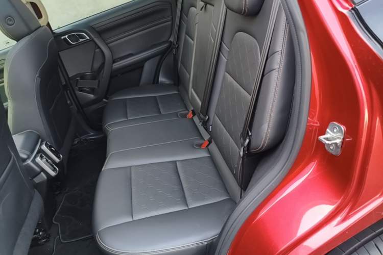 Used Haval DARGO 2021 1.5T DCT Two-Wheel Drive Labrador Edition Left Rear Seat