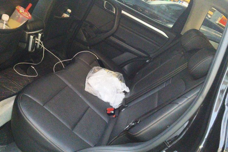 Used Haval DARGO 2021 1.5T DCT Two-Wheel Drive Border Collie Edition Left Rear Seat