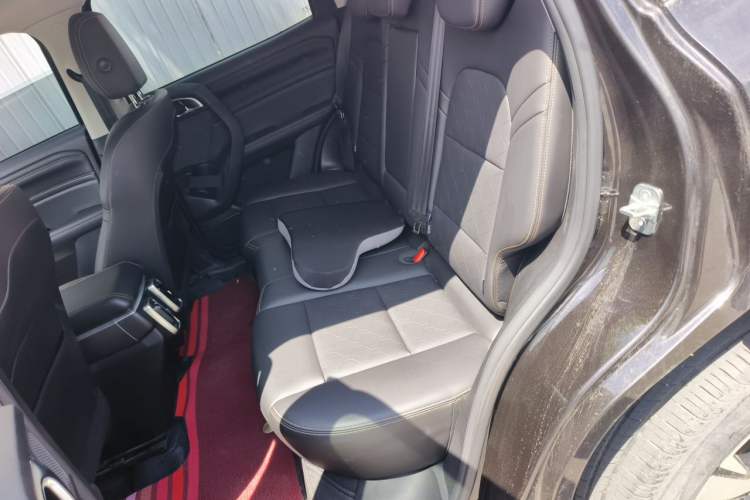 Used Haval DARGO 2021 1.5T DCT Two-Wheel Drive Labrador Edition Left Rear Seat