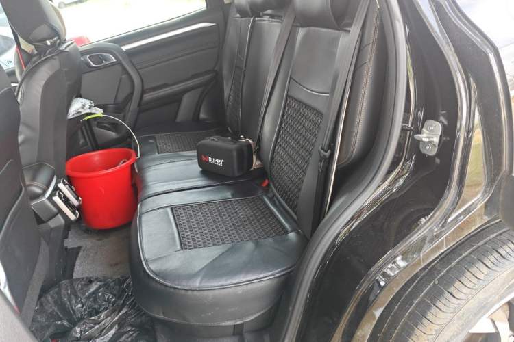 Used Haval DARGO 2021 1.5T DCT Two-Wheel Drive Border Collie Edition Left Rear Seat