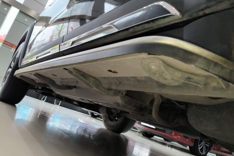 Used Haval DARGO 2021 2.0T DCT 4x4 Chinese Rural Dog Edition Left Side Sill
