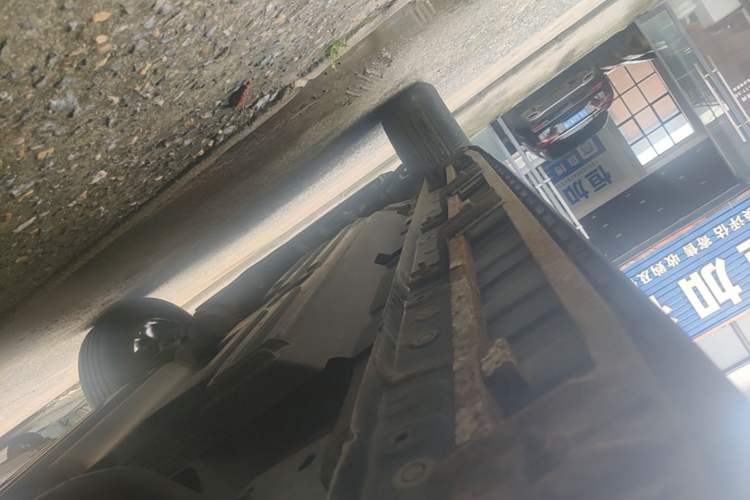 Used Haval DARGO 2021 1.5T DCT Two-Wheel Drive Border Collie Edition Left Side Sill