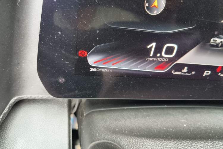 Used Haval DARGO 2021 1.5T DCT Two-Wheel Drive Husky Edition Odometer Close Up