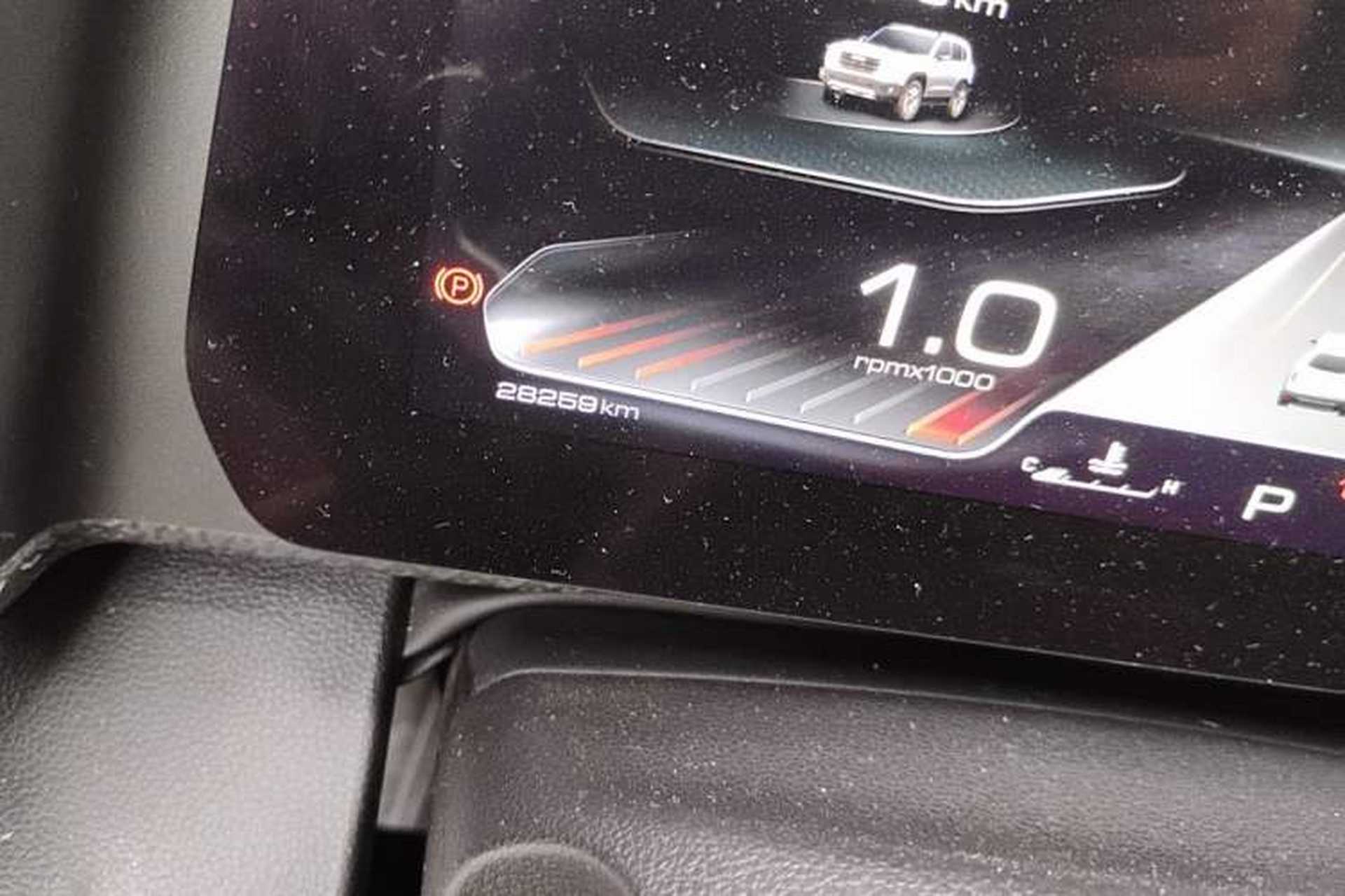 Used Haval DARGO 2021 2.0T DCT Two-Wheel Drive Chinese Mastiff Edition Odometer Close Up