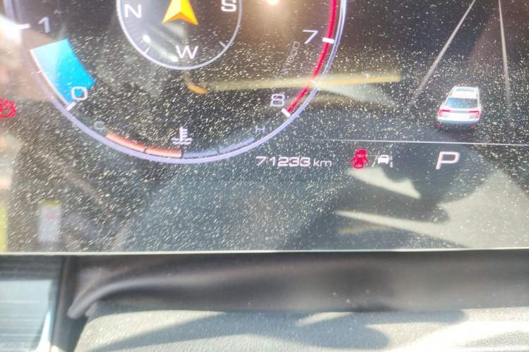 Used Haval DARGO 2021 1.5T DCT Two-Wheel Drive Border Collie Edition Odometer Close Up