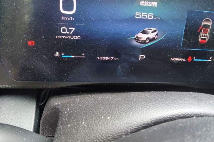 Used Haval DARGO 2021 1.5T DCT Two-Wheel Drive Labrador Edition Odometer Close Up