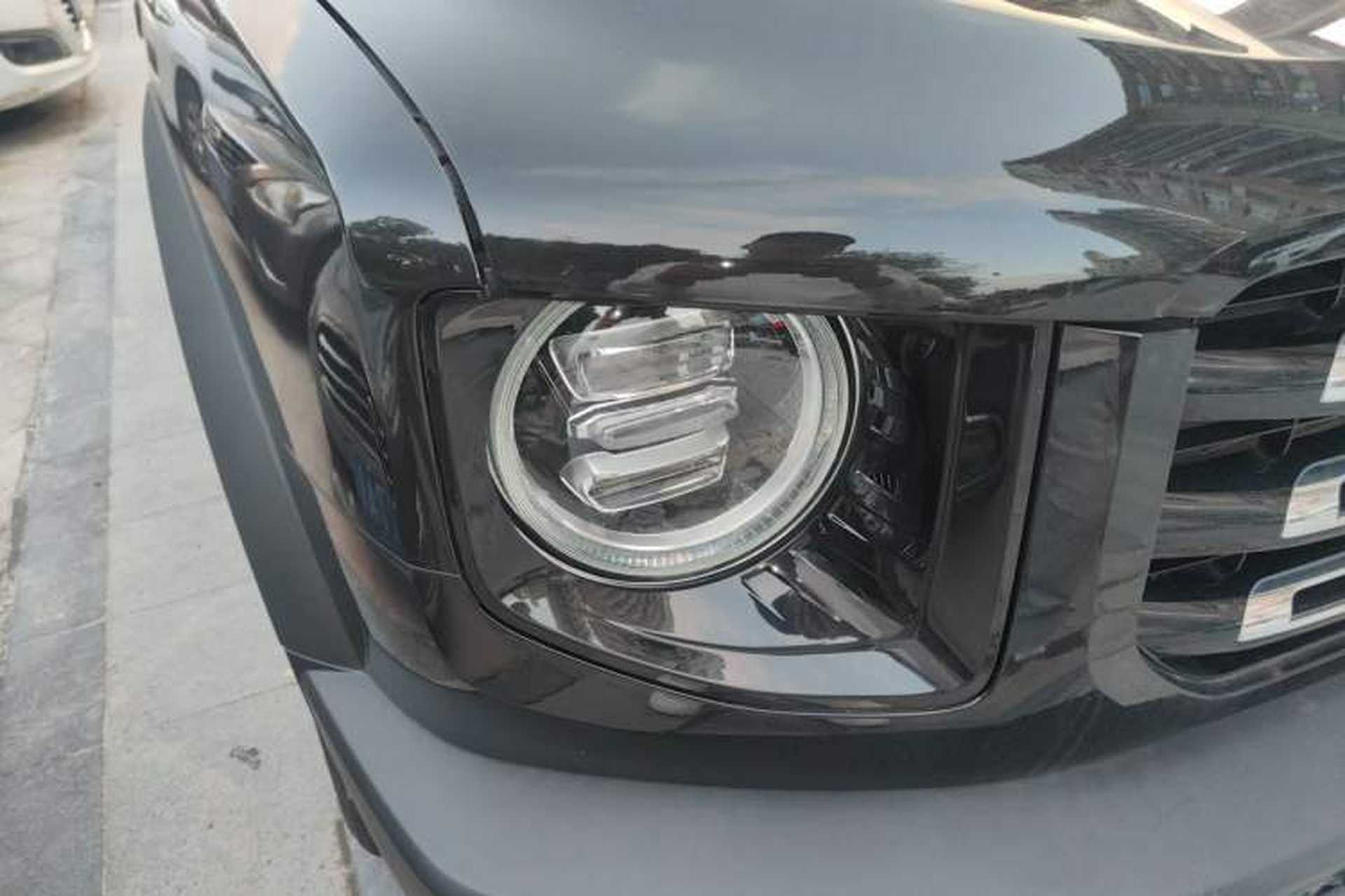 Used Haval DARGO 2021 1.5T DCT Two-Wheel Drive "Mǎquǎn" Edition Right Front Headlight