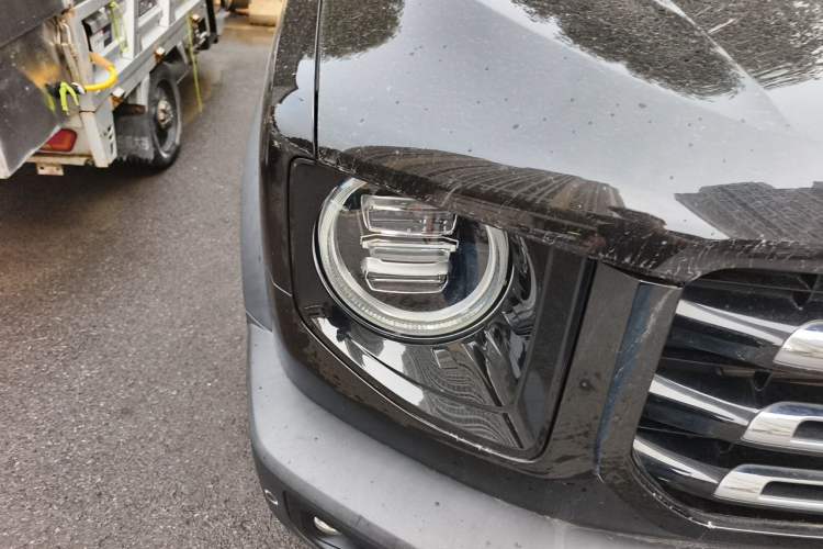 Used Haval DARGO 2021 1.5T DCT Two-Wheel Drive Border Collie - Wangcai Edition Right Front Headlight
