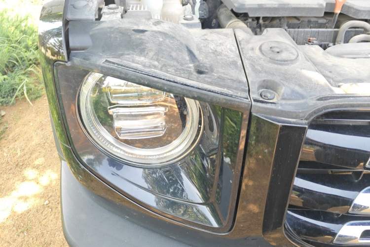 Used Haval DARGO 2021 1.5T DCT Two-Wheel Drive Border Collie Edition Right Front Headlight