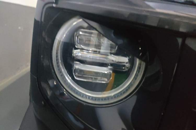 Used Haval DARGO 2021 2.0T DCT 4x4 Chinese Rural Dog Edition Right Front Headlight