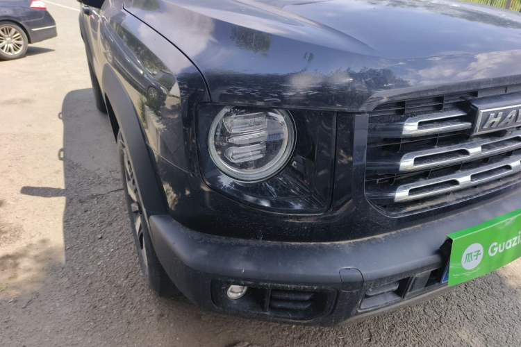 Used Haval DARGO 2021 1.5T DCT Two-Wheel Drive Labrador Edition Right Front Headlight