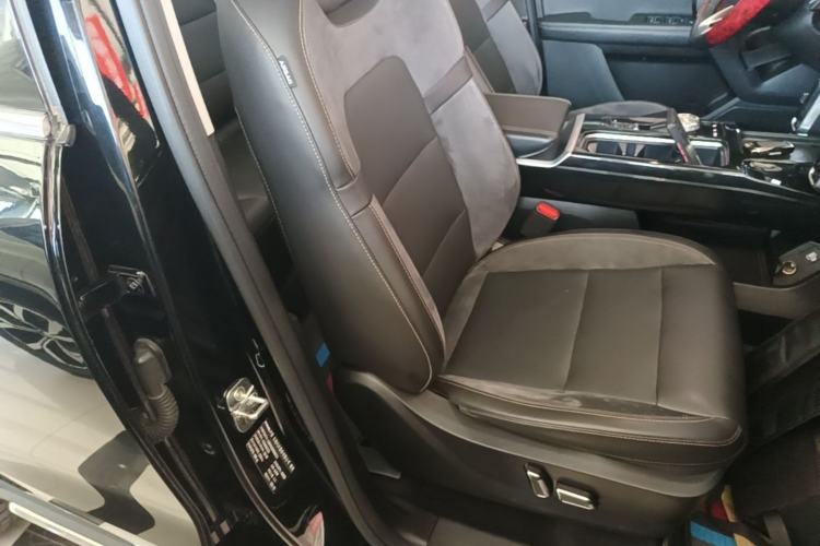 Used Haval DARGO 2021 Revised Version 2.0T DCT Four-Wheel Drive "Hao Tian Que" Edition Right Front Seat
