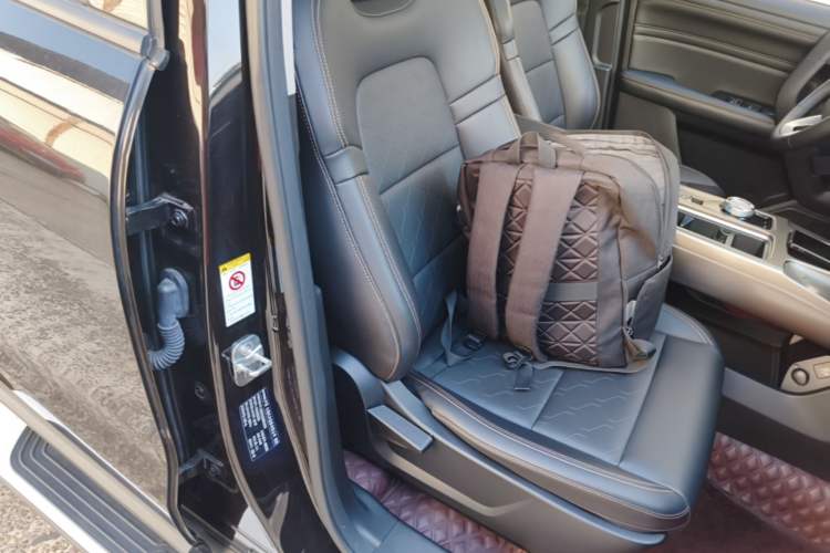 Used Haval DARGO 2021 1.5T DCT Two-Wheel Drive Labrador Edition Right Front Seat