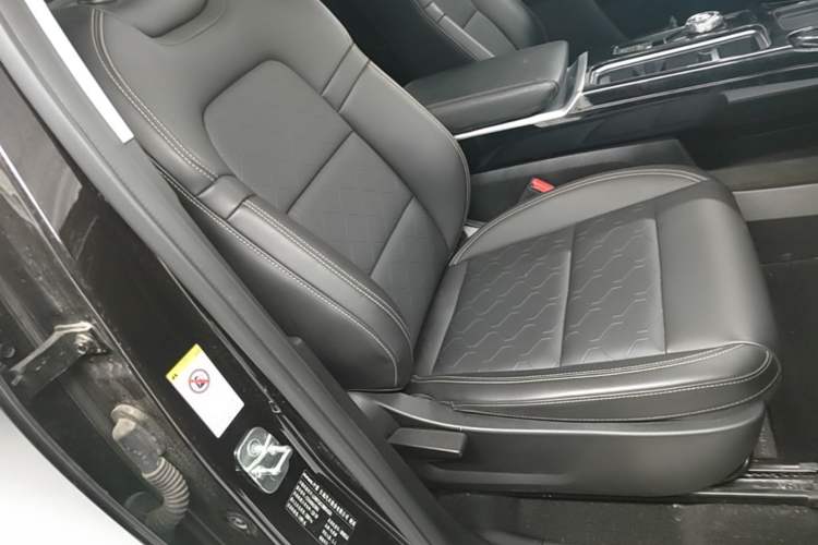 Used Haval DARGO 2021 1.5T DCT Two-Wheel Drive Border Collie Edition Right Front Seat