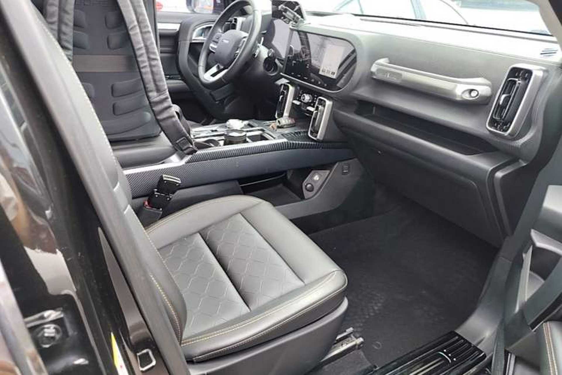 Used Haval DARGO 2021 2.0T DCT 4x4 Chinese Rural Dog Edition Right Front Seat