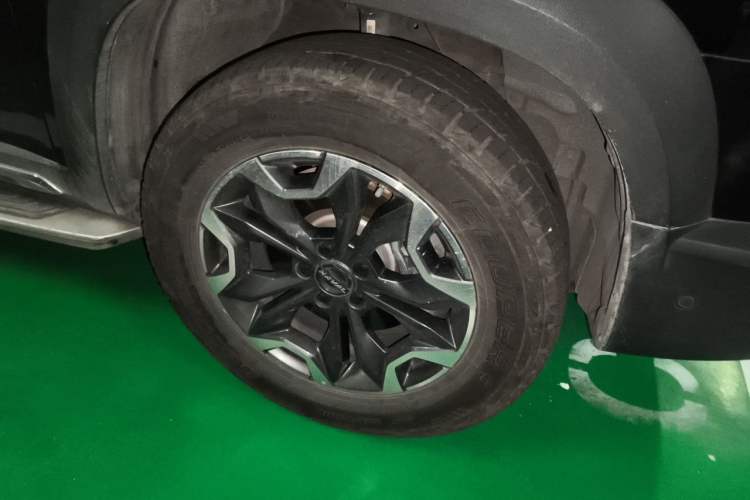 Used Haval DARGO 2021 Revised Version 2.0T DCT Four-Wheel Drive "Hao Tian Que" Edition Right Front Wheel Hub