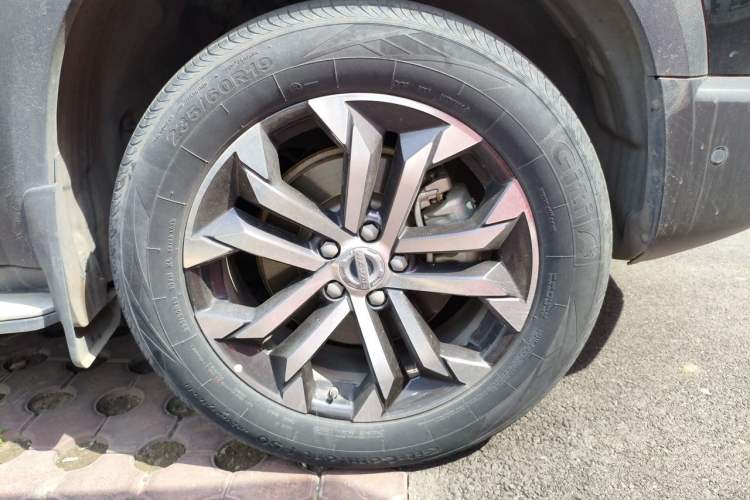 Used Haval DARGO 2021 1.5T DCT Two-Wheel Drive "Mǎquǎn" Edition Right Front Wheel Hub