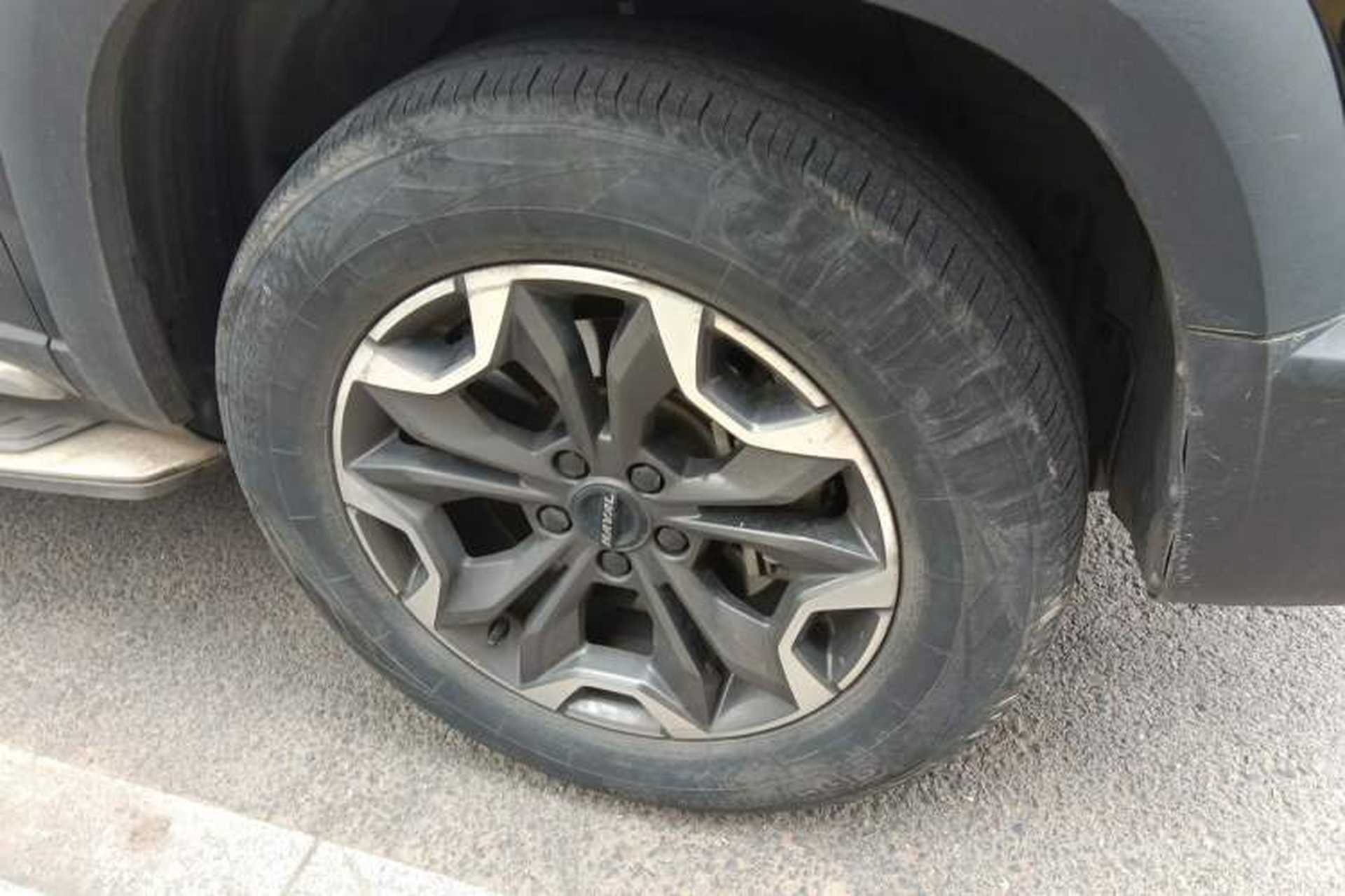 Used Haval DARGO 2021 2.0T DCT 4x4 Chinese Rural Dog Edition Right Front Wheel Hub