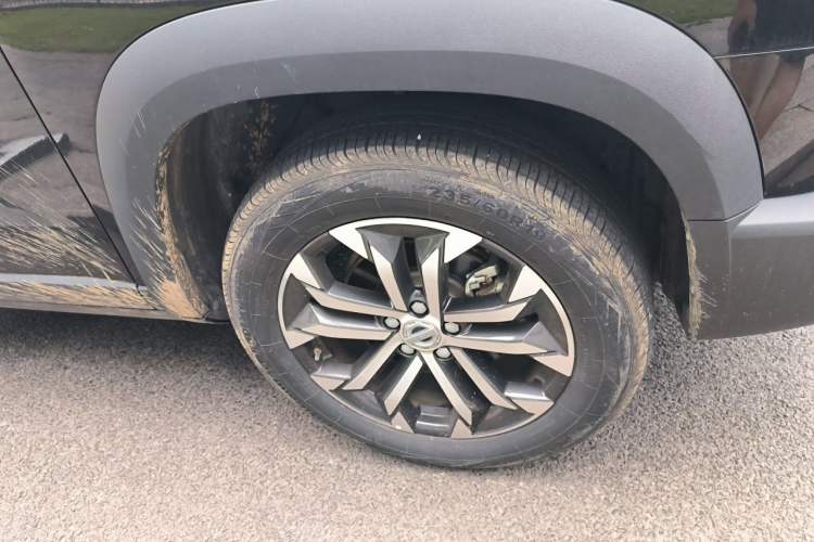 Used Haval DARGO 2021 1.5T DCT Two-Wheel Drive Border Collie Edition Right Front Wheel Hub