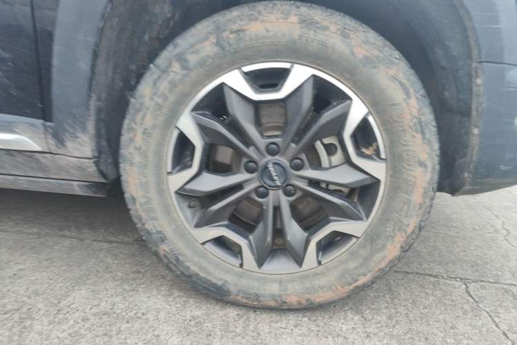 Used Haval DARGO 2021 2.0T DCT All-Wheel-Drive "Hao Tian Quan" Edition Right Front Wheel Hub