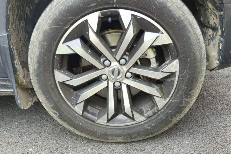 Used Haval DARGO 2021 1.5T DCT Two-Wheel Drive Border Collie Edition Right Front Wheel Hub