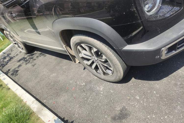 Used Haval DARGO 2021 1.5T DCT Two-Wheel Drive Border Collie Edition Right Front Wheel Hub