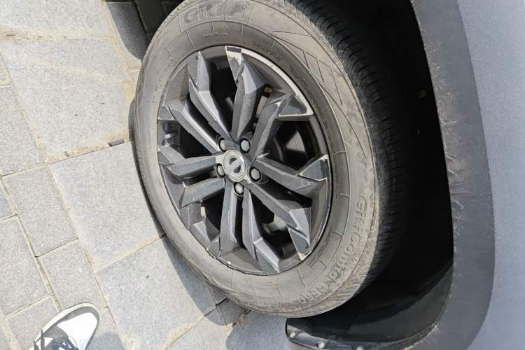 Used Haval DARGO 2021 1.5T DCT Two-Wheel Drive "Wangcai" Edition Right Front Wheel Hub
