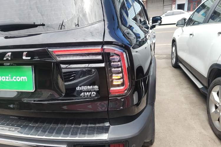 Used Haval DARGO 2021 2.0T DCT All-Wheel-Drive "Hao Tian Quan" Edition Right Rear Taillight