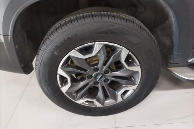 Used Haval DARGO 2021 2.0T DCT 4x4 Chinese Rural Dog Edition Right Rear Wheel Hub