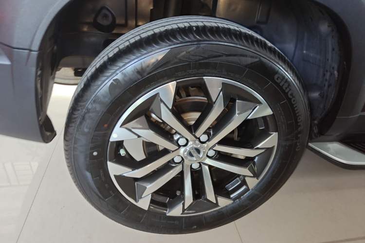 Used Haval DARGO 2021 1.5T DCT Two-Wheel Drive "Wangcai" Edition Right Rear Wheel Hub