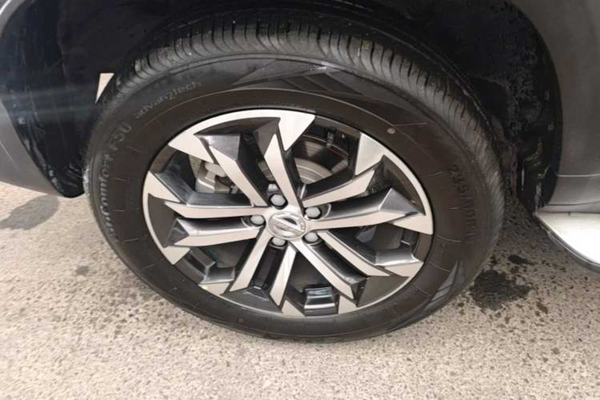 Used Haval DARGO 2021 1.5T DCT Two-Wheel Drive "Mǎquǎn" Edition Right Rear Wheel Hub