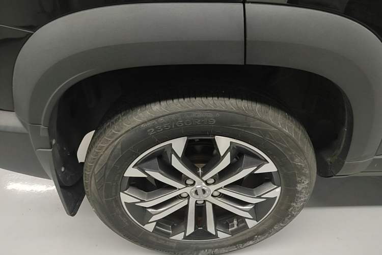 Used Haval DARGO 2021 1.5T DCT Two-Wheel Drive Border Collie Edition Right Rear Wheel Hub