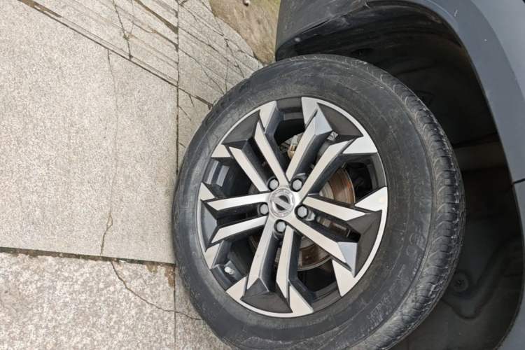 Used Haval DARGO 2021 1.5T DCT Two-Wheel Drive Border Collie Edition Right Rear Wheel Hub