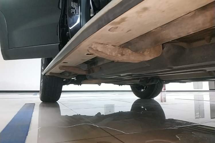 Used Haval DARGO 2021 1.5T DCT Two-Wheel Drive "Mǎquǎn" Edition Right Side Sill