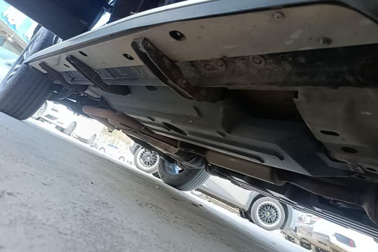 Used Haval DARGO 2021 Revised Version 1.5T DCT Two-Wheel Drive "Mǎquǎn" Edition Right Side Sill