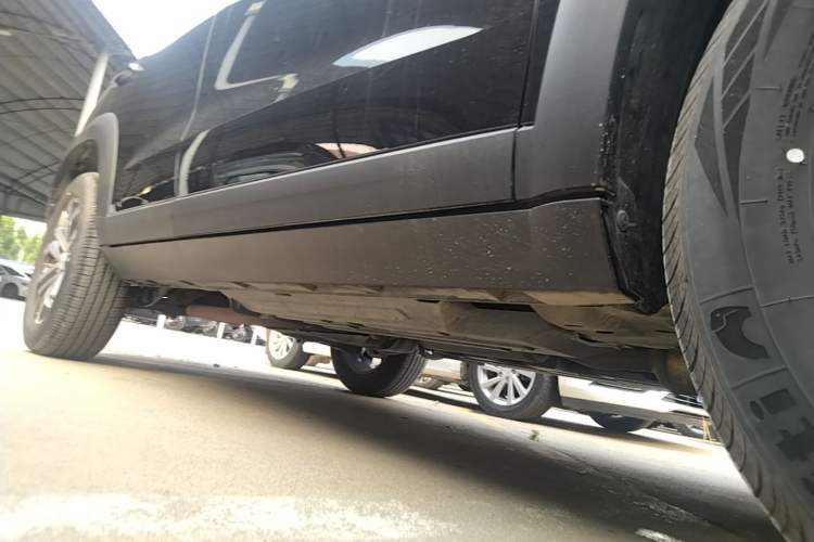 Used Haval DARGO 2021 1.5T DCT Two-Wheel Drive Border Collie - Wangcai Edition Right Side Sill