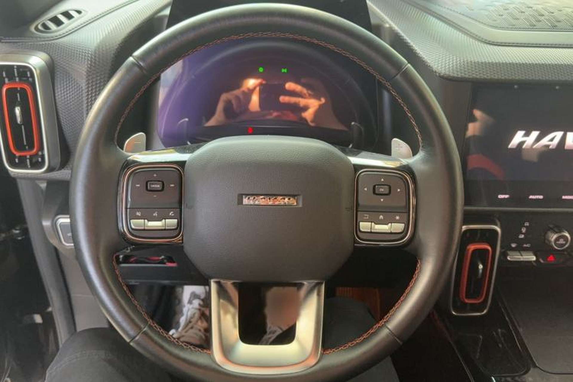 Used Haval DARGO 2021 2.0T DCT All-Wheel-Drive "Hao Tian Quan" Edition Steering Wheel