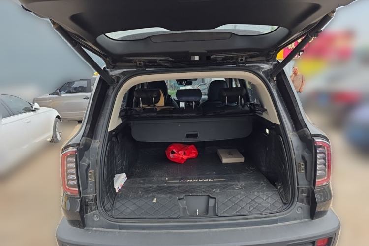 Used Haval DARGO 2021 1.5T DCT Two-Wheel Drive Border Collie Edition Trunk