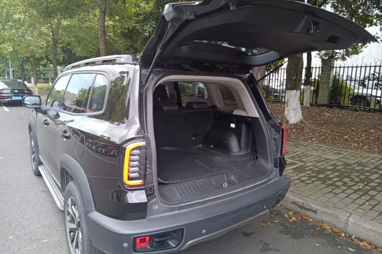 Used Haval DARGO 2021 1.5T DCT Two-Wheel Drive Labrador Edition Trunk