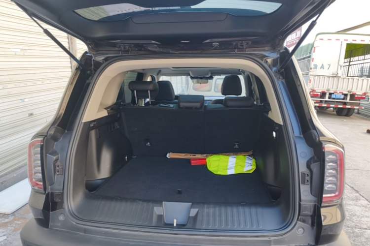 Used Haval DARGO 2021 1.5T DCT Two-Wheel Drive Labrador Edition Trunk