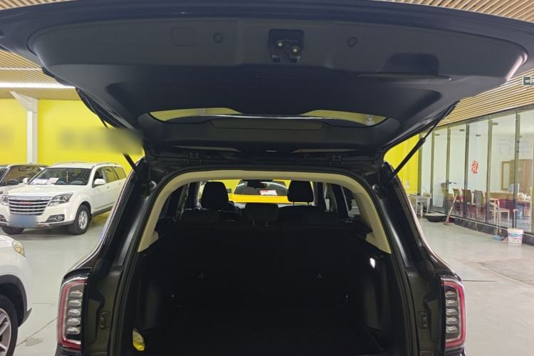 Used Haval DARGO 2021 1.5T DCT Two-Wheel Drive Husky Edition Trunk
