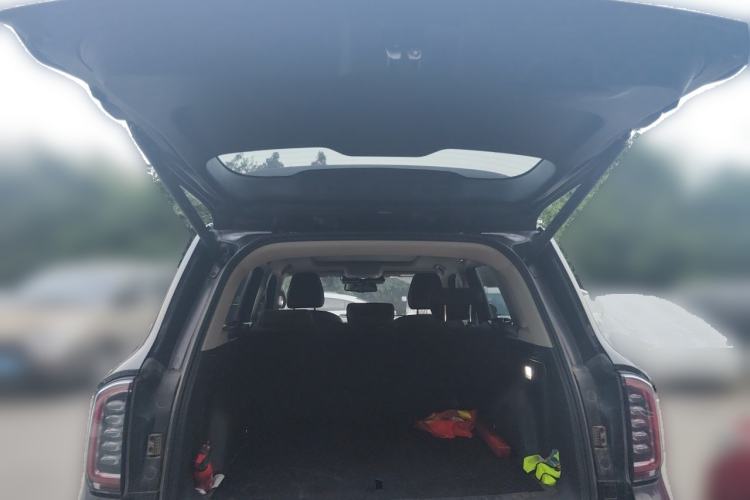 Used Haval DARGO 2021 2.0T DCT All-Wheel-Drive "Hao Tian Quan" Edition Trunk