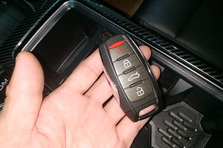Used Haval DARGO 2021 1.5T DCT Two-Wheel Drive "Mǎquǎn" Edition Vehicle Key